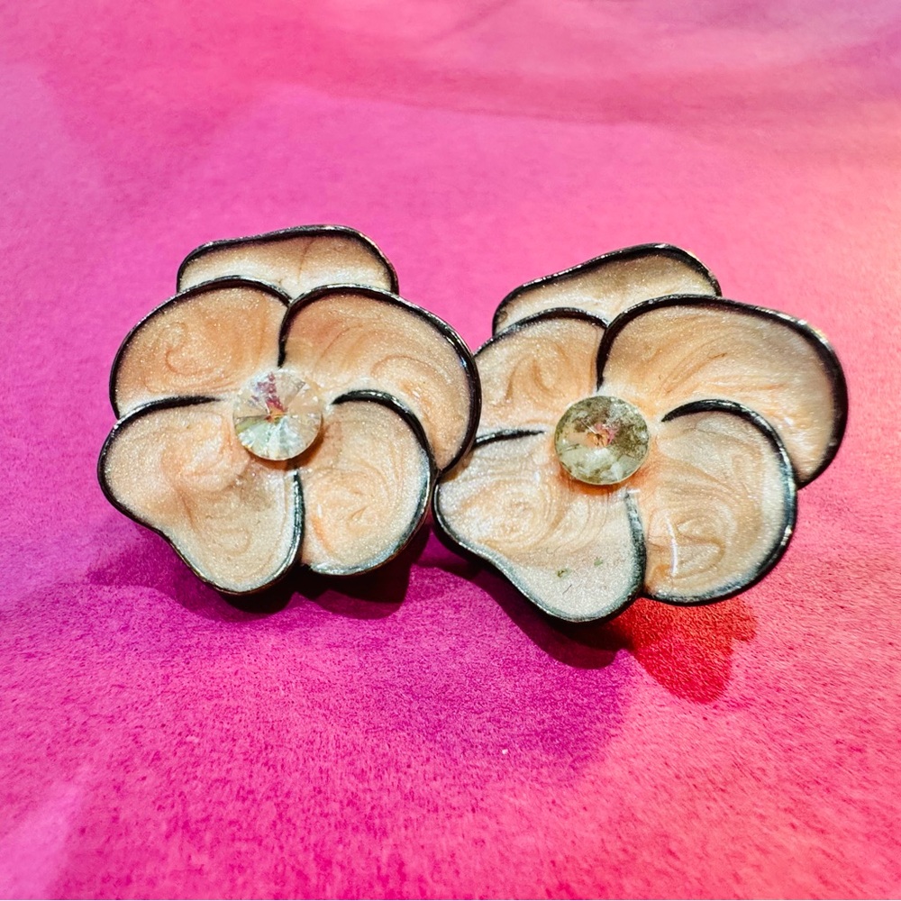 Vintage Flower Earrings